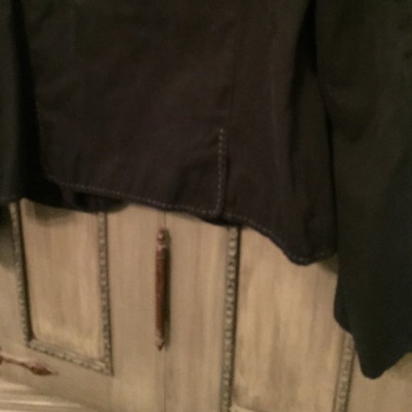 Jacket - Picture 3 of 3